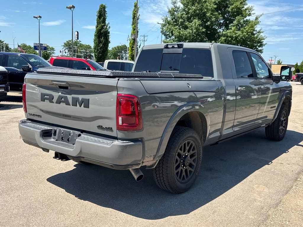 Used 2026 RAM 3500 Limited AWD/4WD image 5