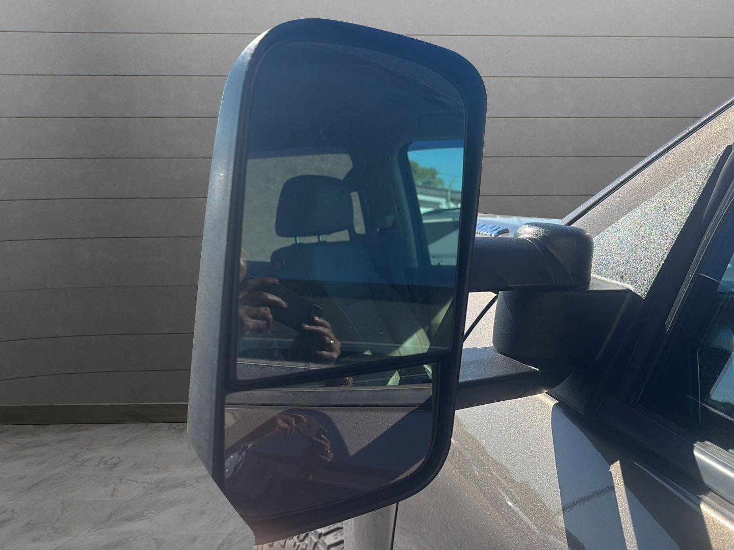 Used 2015 Chevrolet Silverado 2500 LTZ w/ Duramax Plus Package image 5