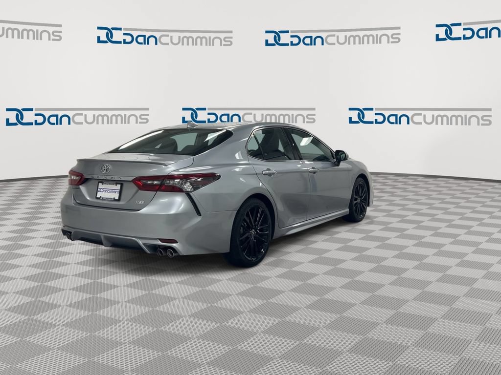 Used 2023 Toyota Camry XSE FWD image 8