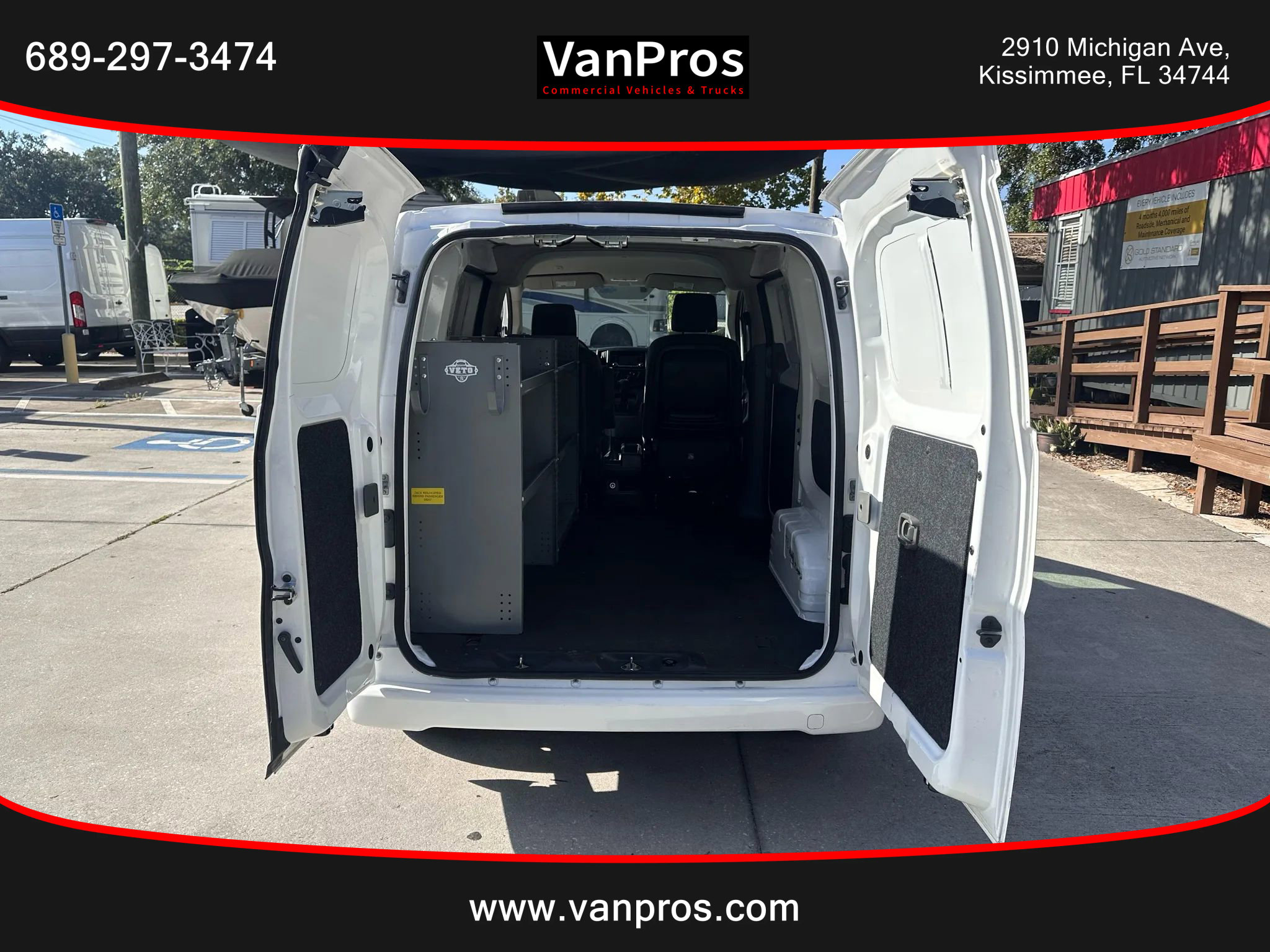Used 2018 Nissan NV200 SV image 13