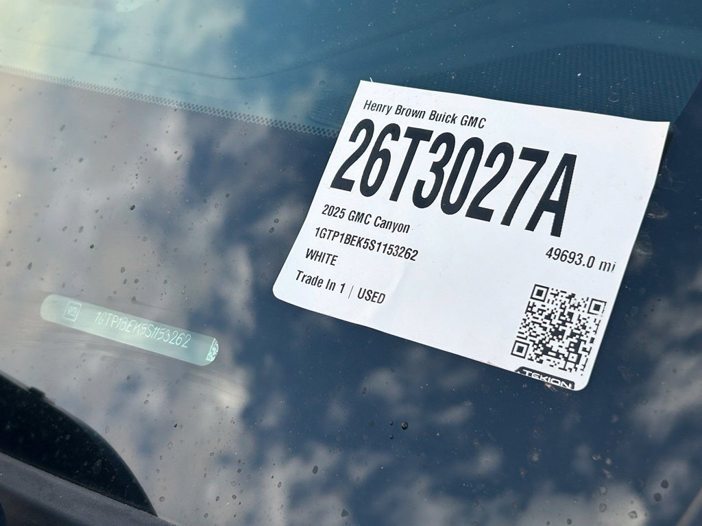 Used 2025 GMC Canyon Elevation RWD image 4