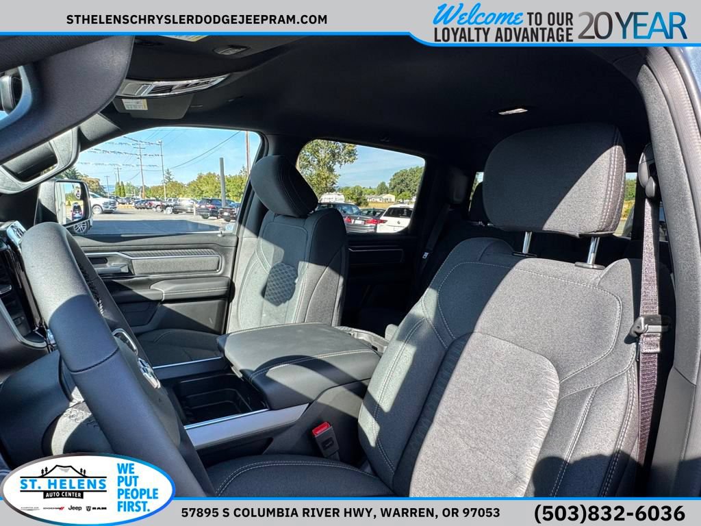 New 2026 RAM 1500 Big Horn AWD/4WD image 16