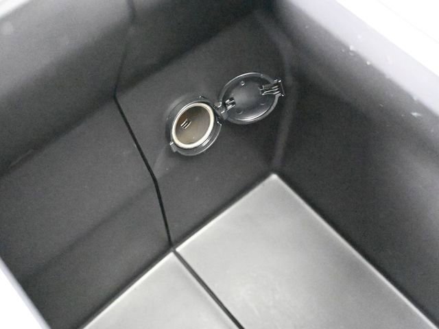 Certified 2025 Toyota Highlander XLE image 23