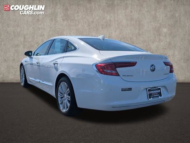 Used 2018 Buick LaCrosse Essence image 5