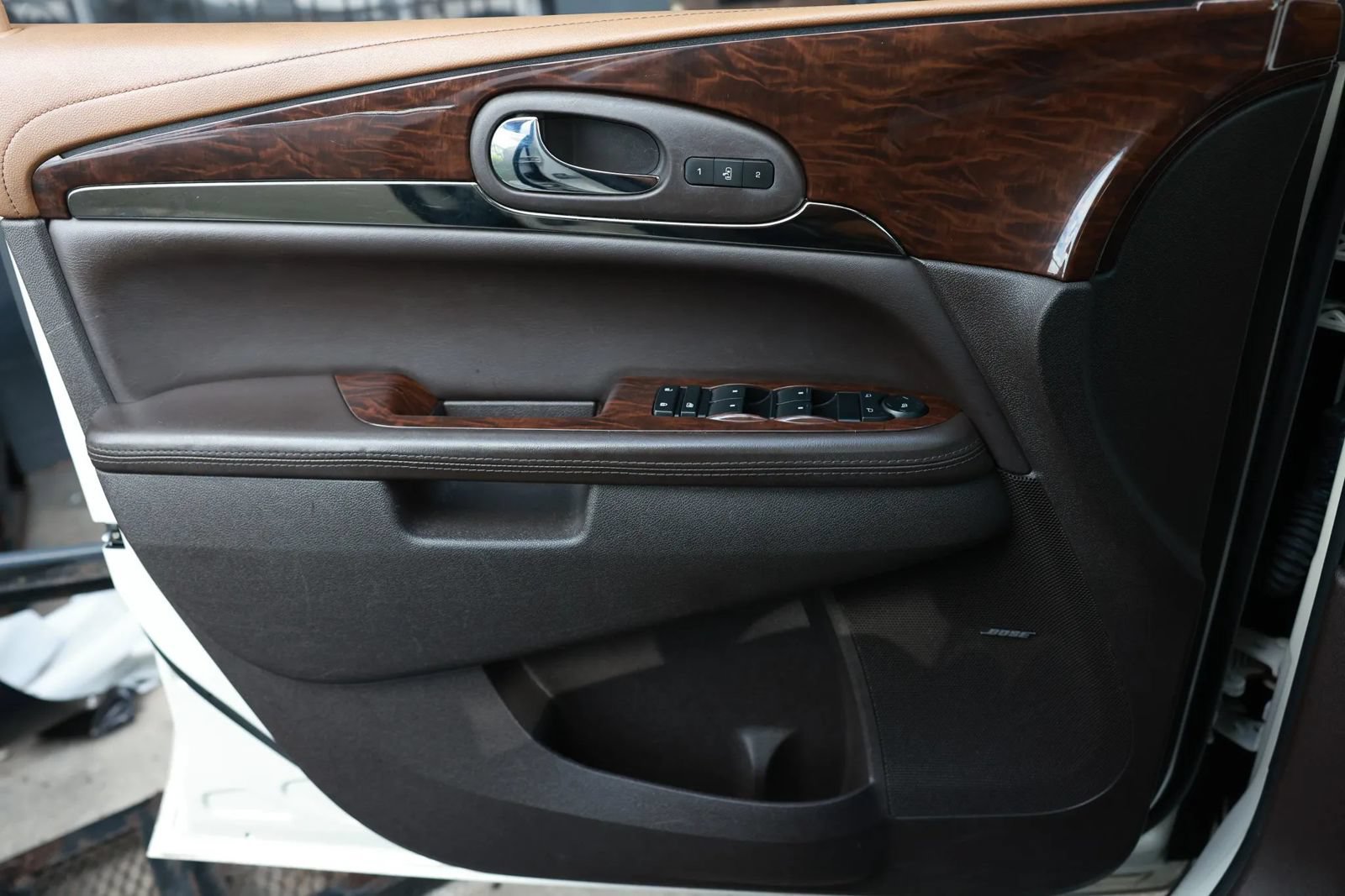 Used 2014 Buick Enclave Leather FWD image 44
