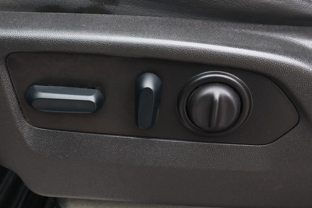 Used 2022 Chevrolet Silverado 3500 High Country w/ Safety Package II AWD/4WD image 20