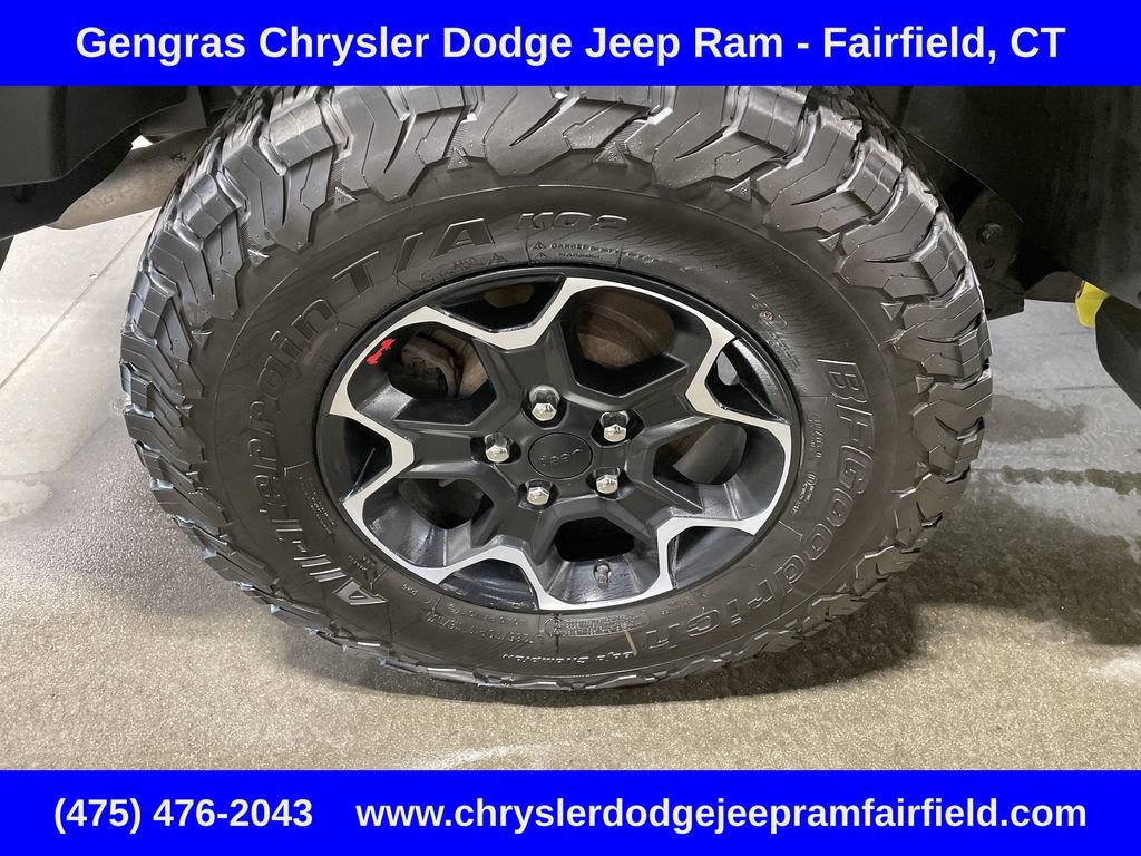Used 2023 Jeep Wrangler Unlimited Rubicon w/ Cold Weather Group AWD/4WD image 14