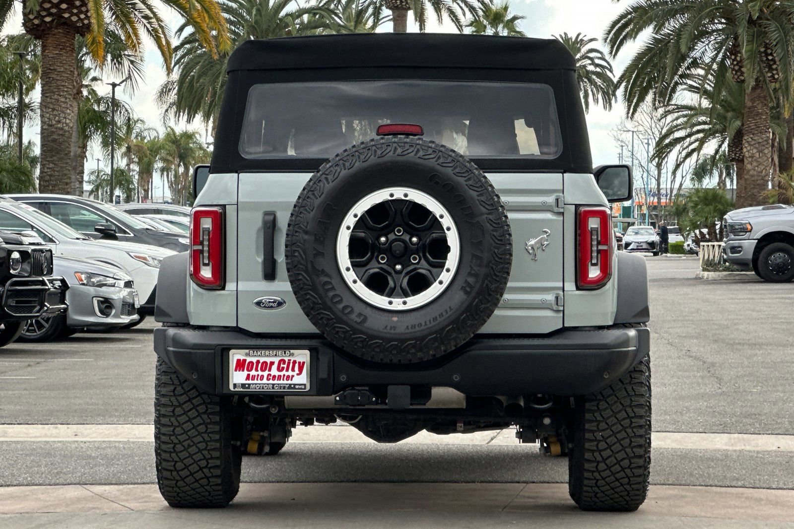 Used 2024 Ford Bronco Badlands image 5