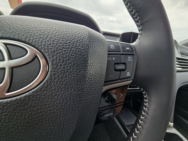 Used 2026 Toyota Camry SE w/ Convenience Package image 17