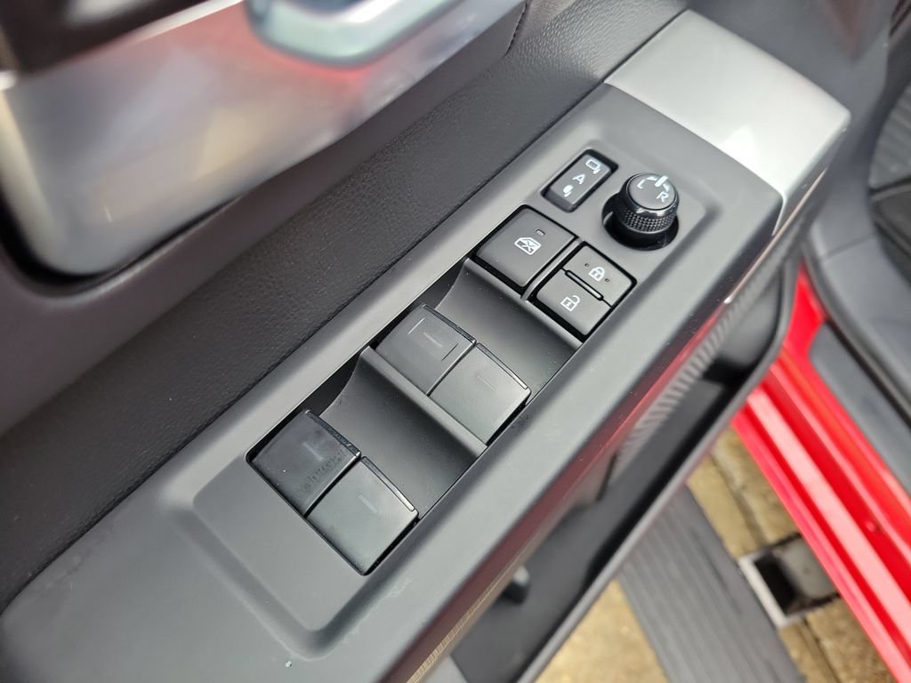 Used 2024 Toyota Tundra Platinum AWD/4WD image 14