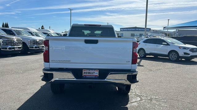Used 2025 Chevrolet Silverado 2500 LT w/ Convenience Package image 4