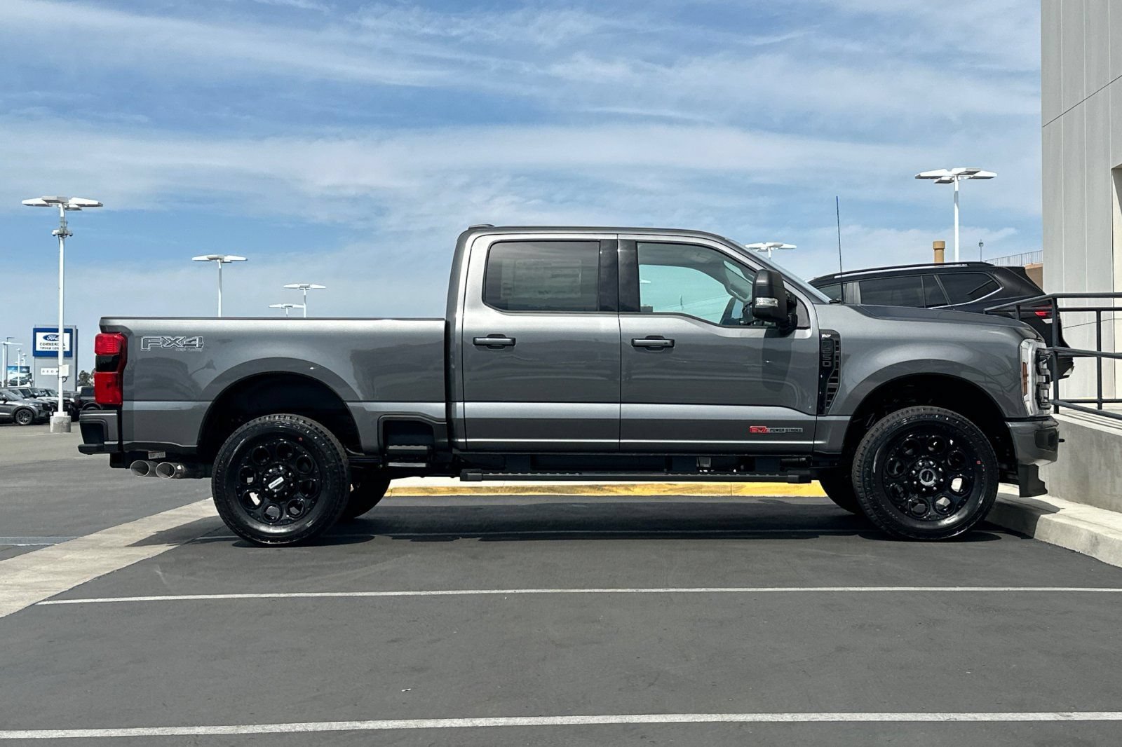 New 2026 Ford F250 XLT w/ XLT Premium Package AWD/4WD image 2