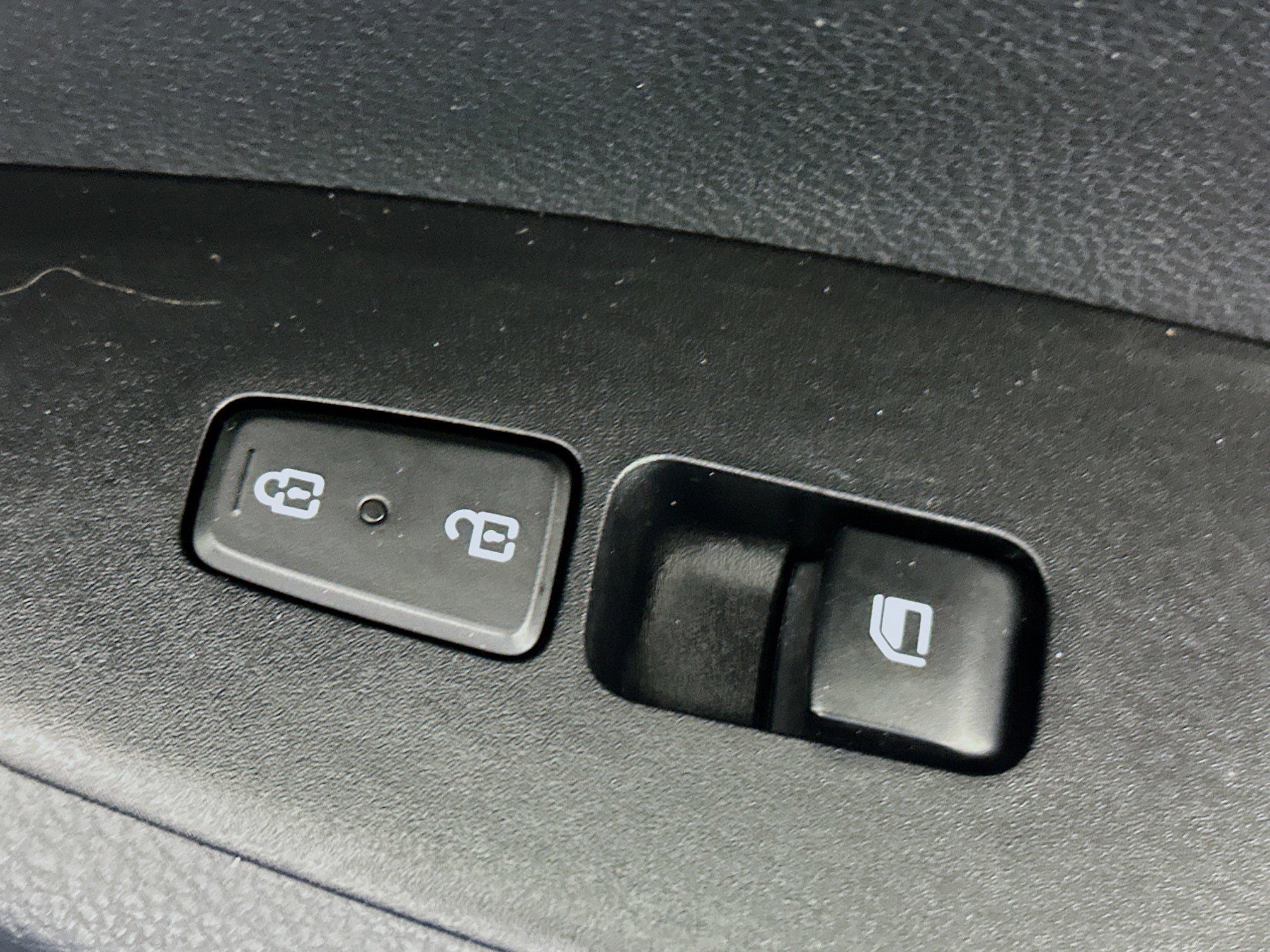 Used 2023 Kia Seltos LX image 28