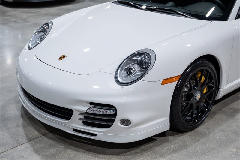 Used 2013 Porsche 911 Turbo S AWD/4WD image 11