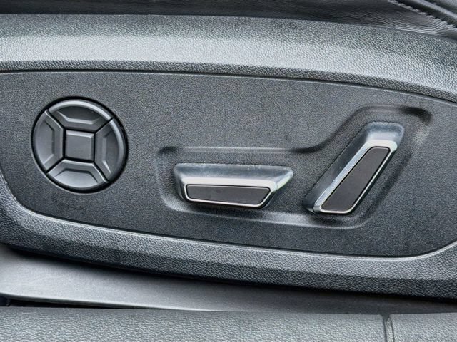 Used 2021 Audi RS 7 Sportback w/ Carbon Optic Package AWD/4WD image 25