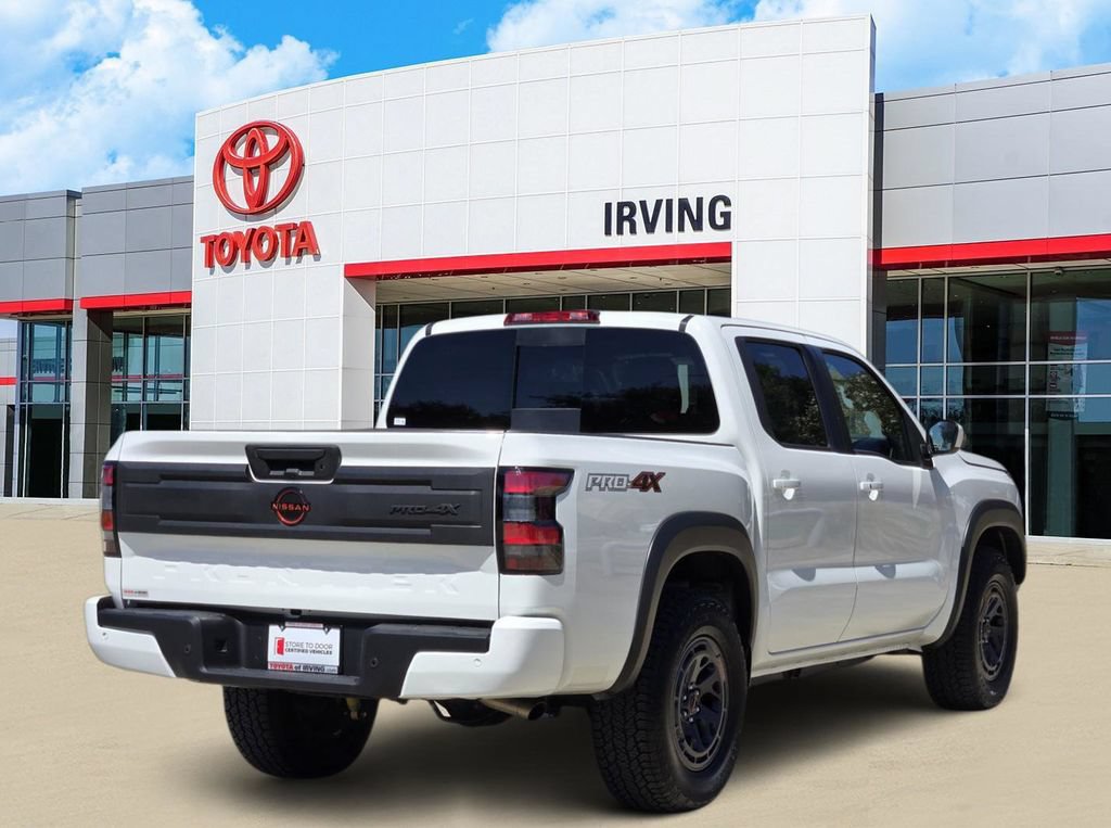 Used 2026 Nissan Frontier PRO-4X AWD/4WD image 4
