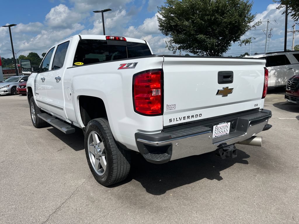 Used 2017 Chevrolet Silverado 2500 LTZ w/ Duramax Plus Package AWD/4WD image 2