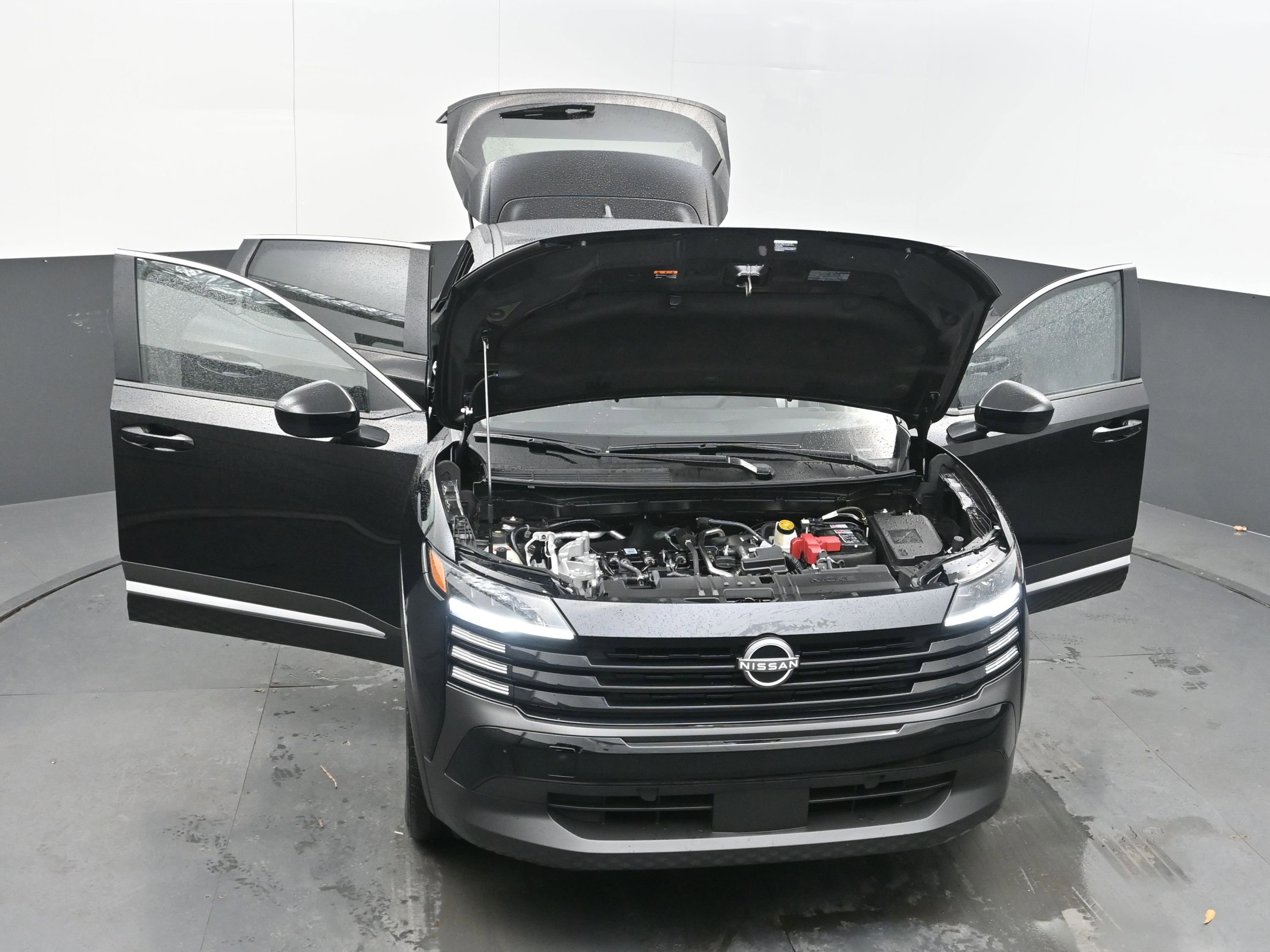 Certified 2025 Nissan Kicks SV image 38