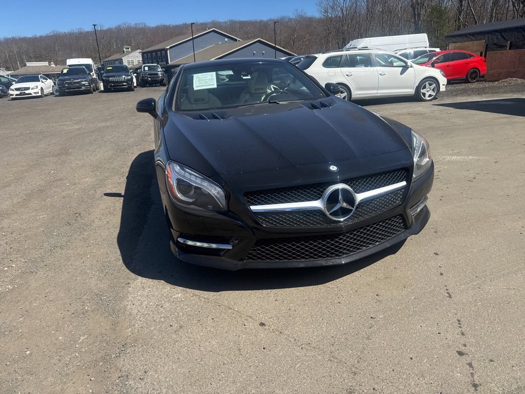 Used 2014 Mercedes-Benz SL 550 image 6