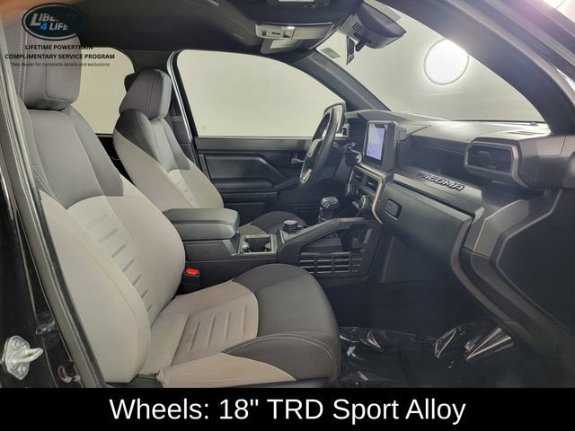 Used 2024 Toyota Tacoma TRD Sport AWD/4WD image 17