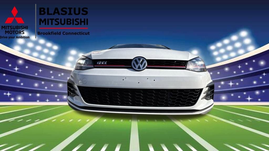 Used 2018 Volkswagen GTI SE image 39