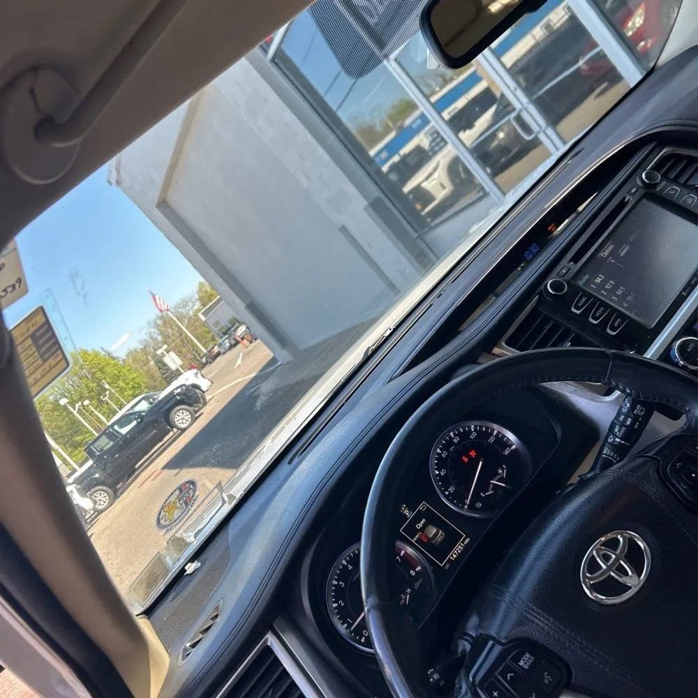 Used 2016 Toyota Highlander XLE AWD/4WD image 21