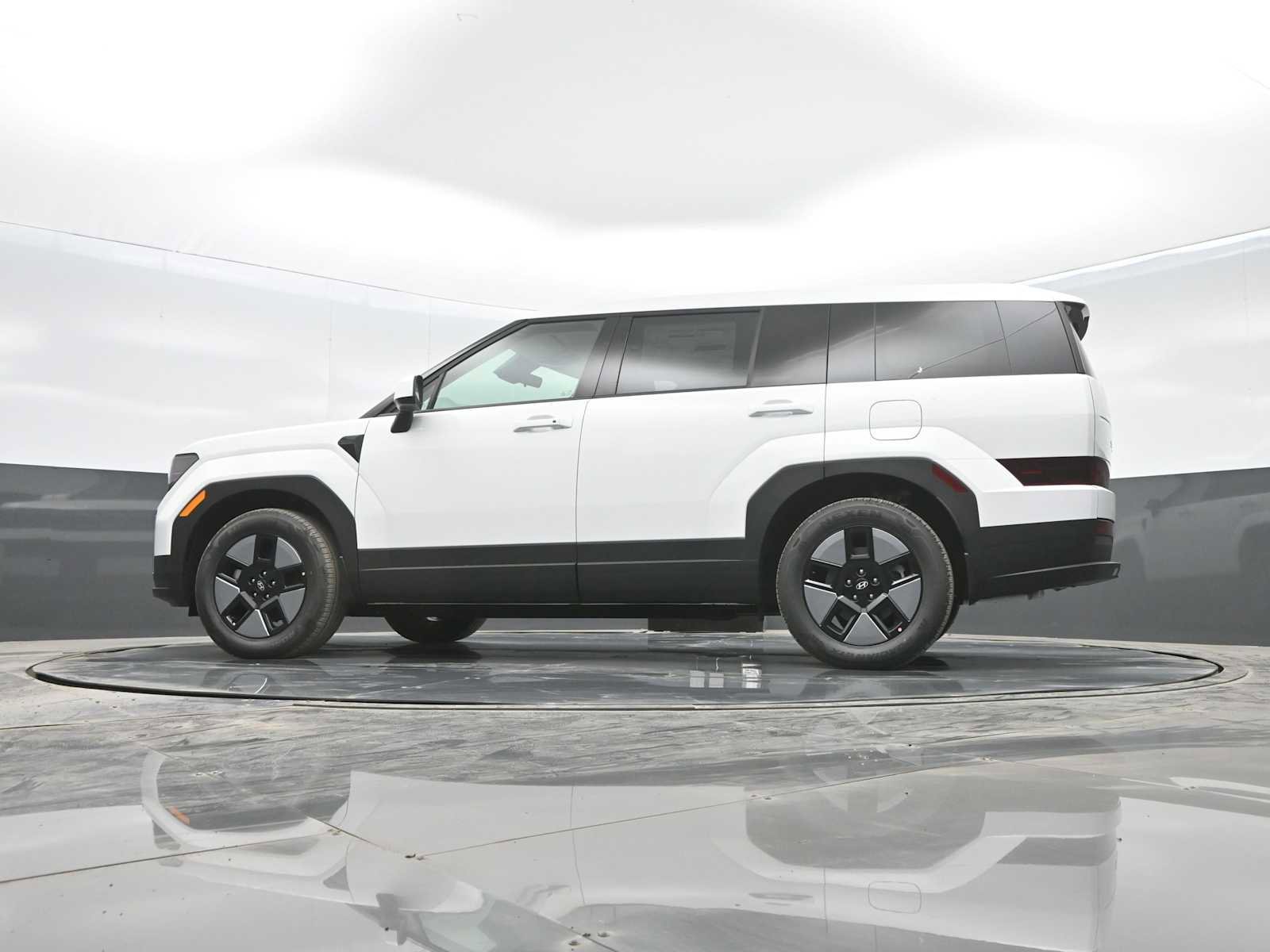 New 2026 Hyundai Santa Fe SE image 32