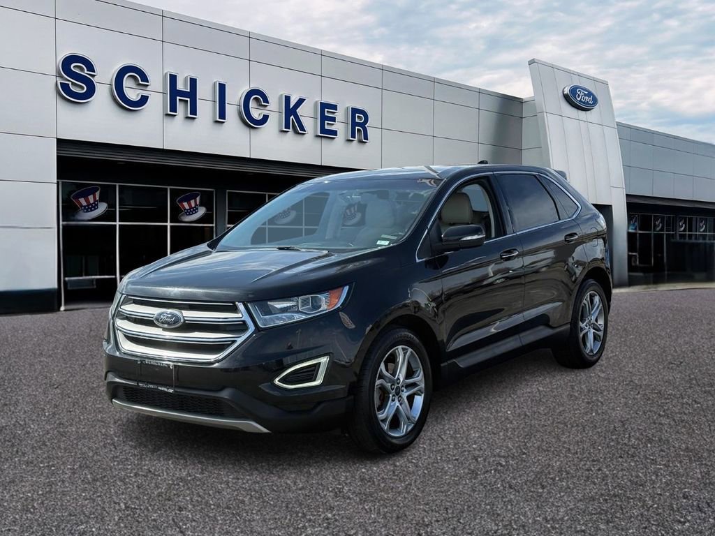 Used 2017 Ford Edge Titanium w/ Technology Package image 4