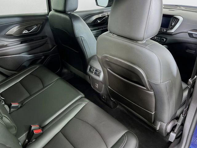 Used 2022 GMC Terrain SLT w/ Infotainment Package II image 29