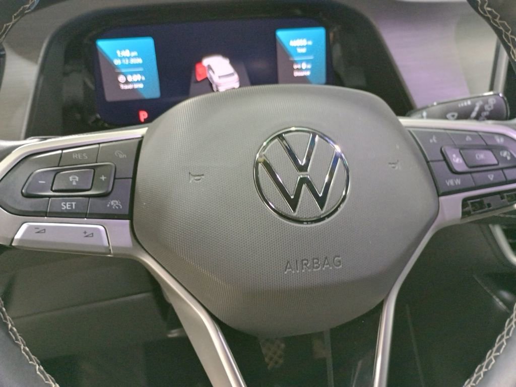 Used 2024 Volkswagen Atlas Cross Sport SE FWD image 14