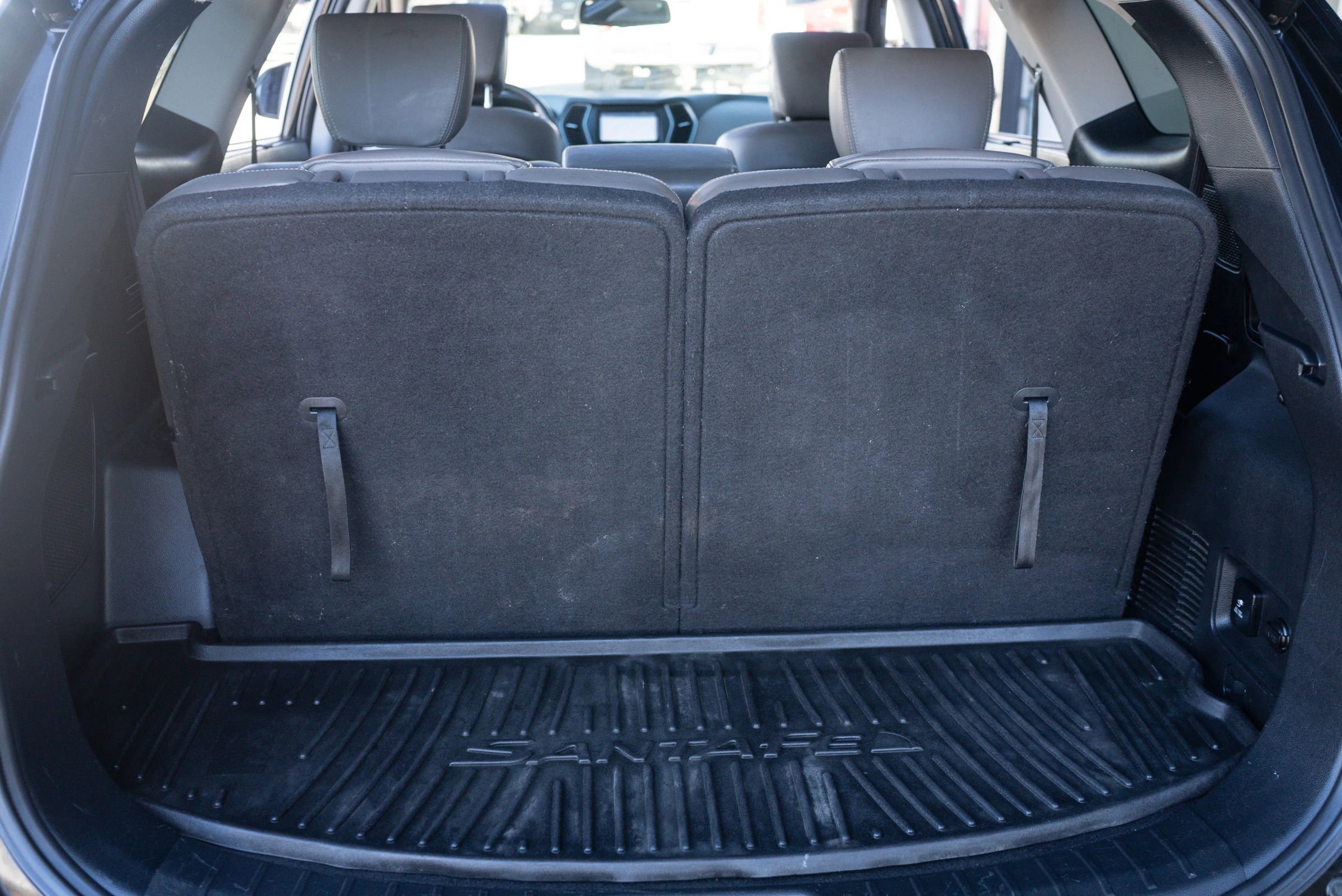 Used 2015 Hyundai Santa Fe GLS w/ Option Group 03 AWD/4WD image 6