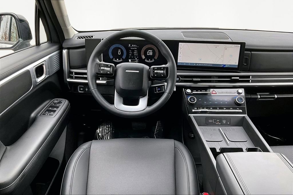 Used 2025 Hyundai Santa Fe XRT AWD/4WD image 4