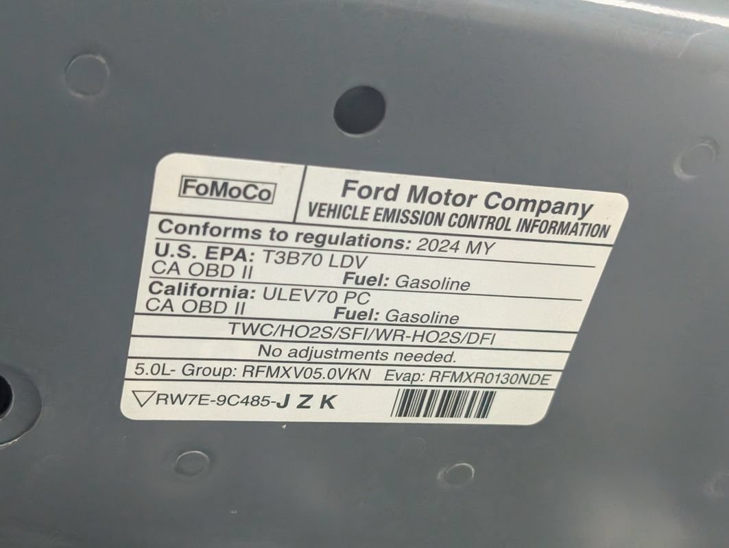 Used 2024 Ford Mustang Dark Horse RWD image 33