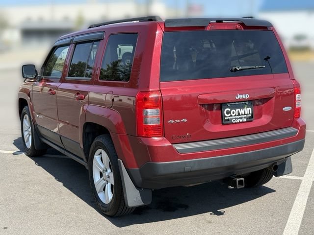 Used 2012 Jeep Patriot Latitude w/ Trailer Tow Prep Group AWD/4WD image 14