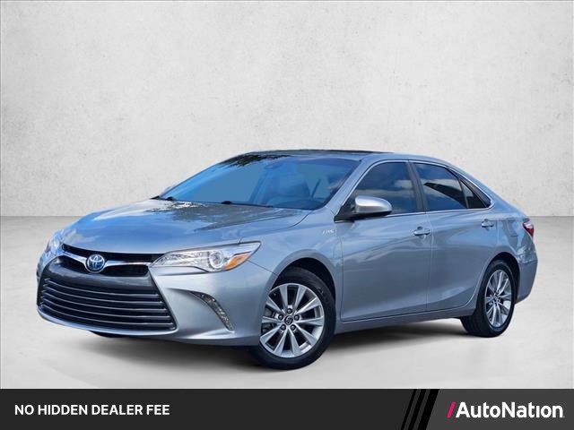 Used 2017 Toyota Camry XLE w/ Moonroof Package