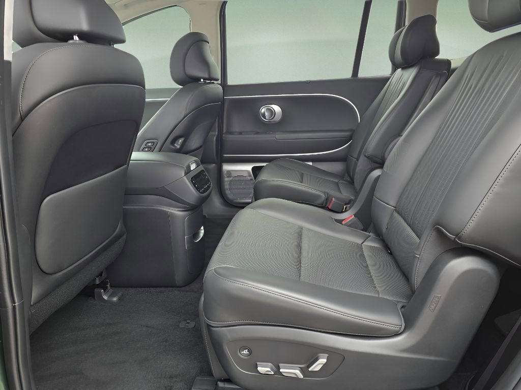 New 2026 Hyundai Ioniq 9 Calligraphy image 13