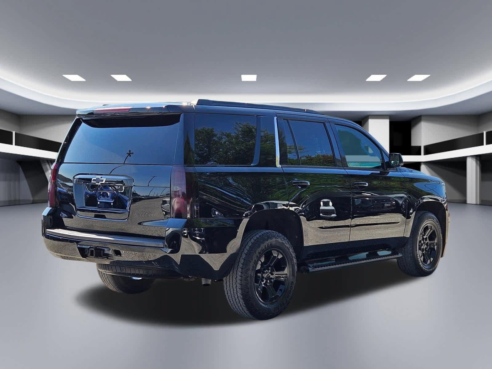 Used 2019 Chevrolet Tahoe LS AWD/4WD image 6