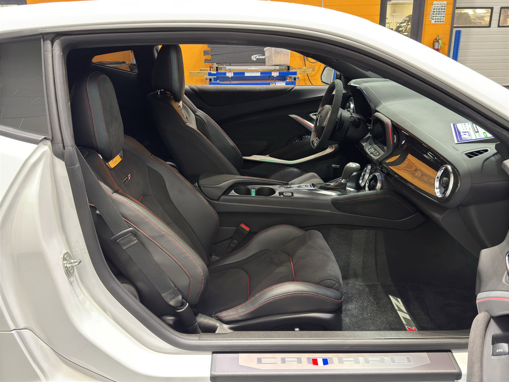 Used 2023 Chevrolet Camaro ZL1 image 11