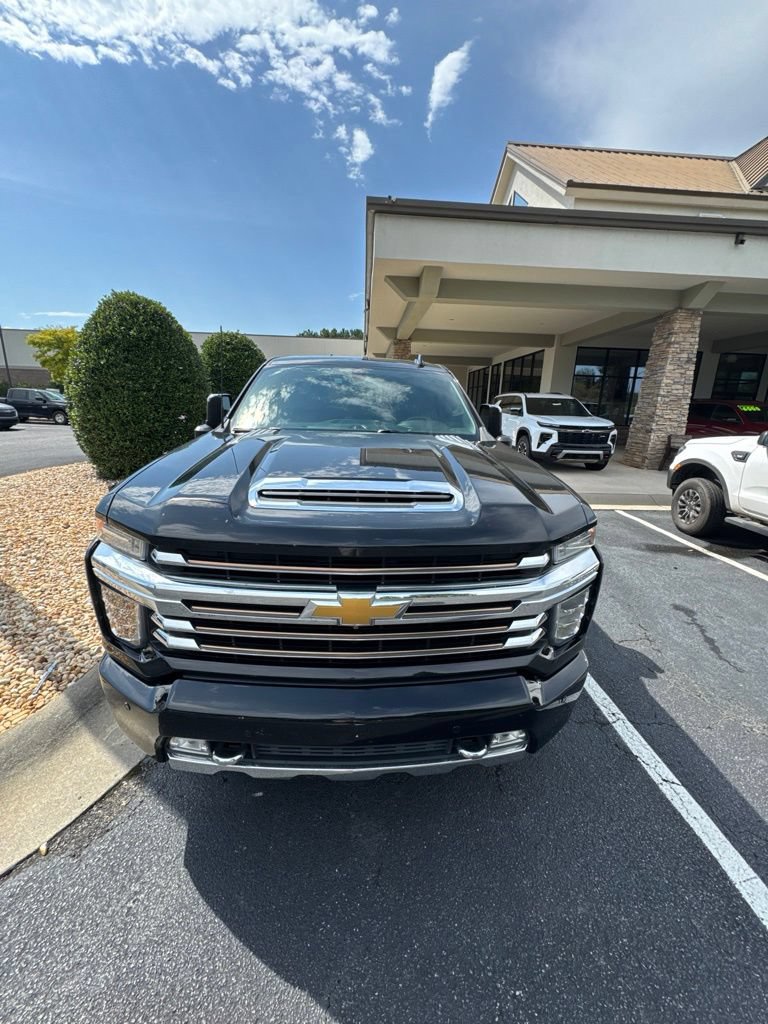 Used 2022 Chevrolet Silverado 3500 High Country AWD/4WD video 2