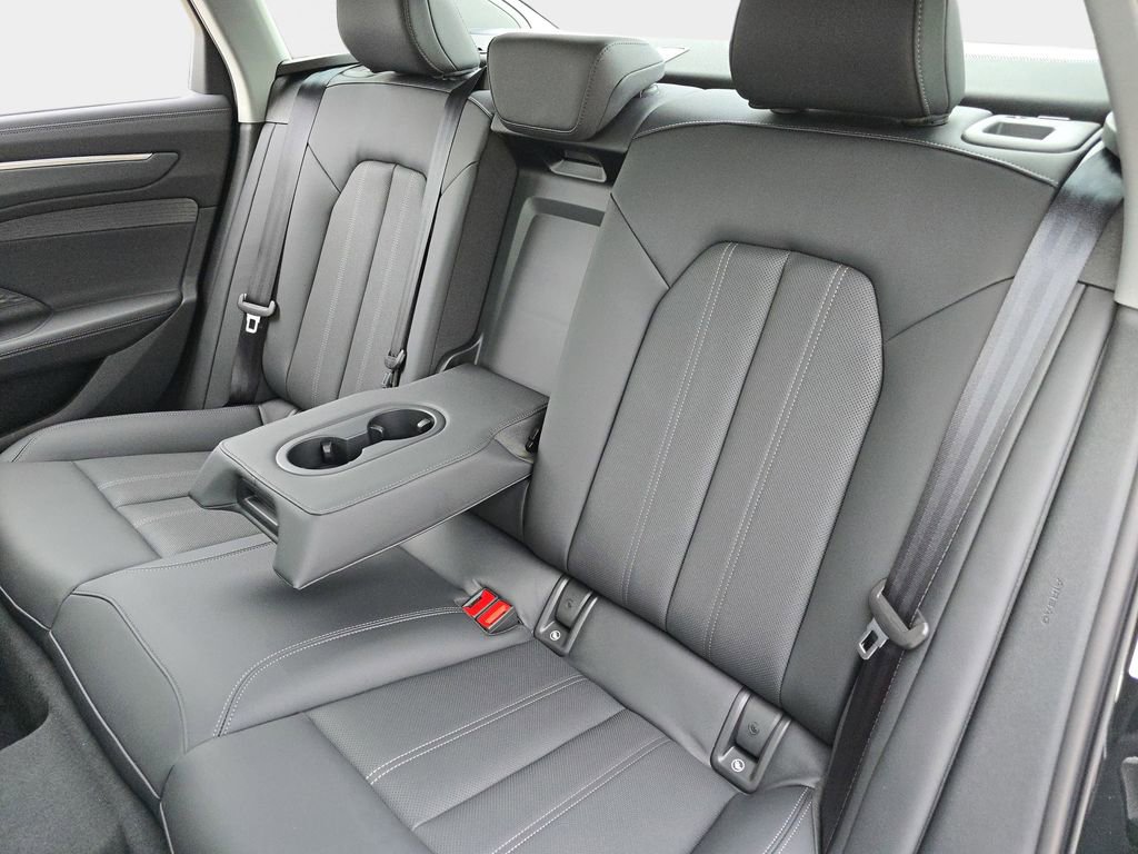 New 2026 Audi A6 Premium Plus image 14