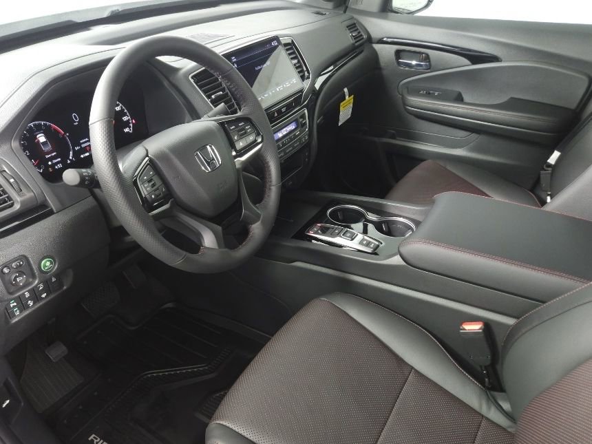New 2026 Honda Ridgeline Black Edition image 11