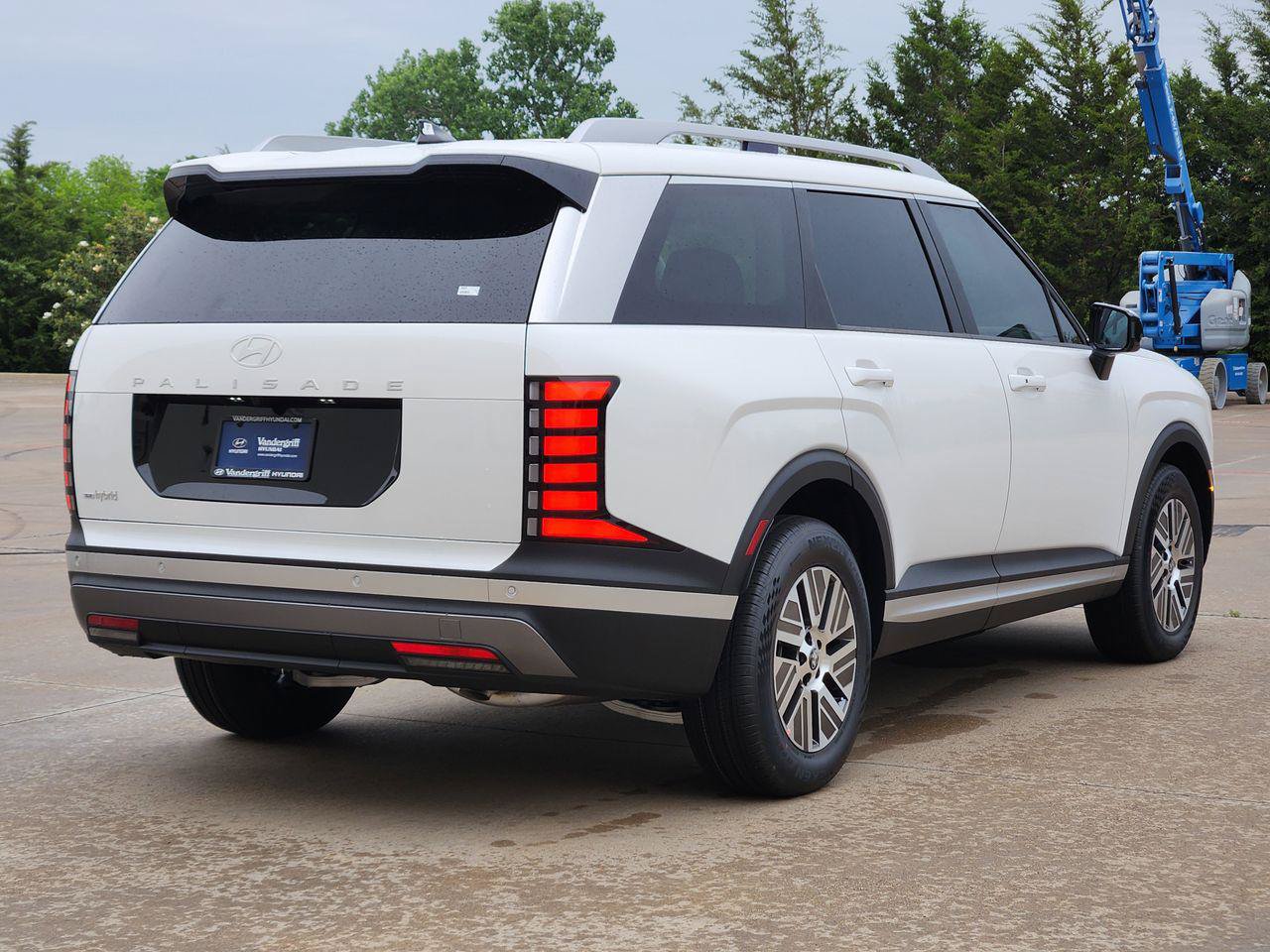 New 2026 Hyundai Palisade FWD Hybrid image 4