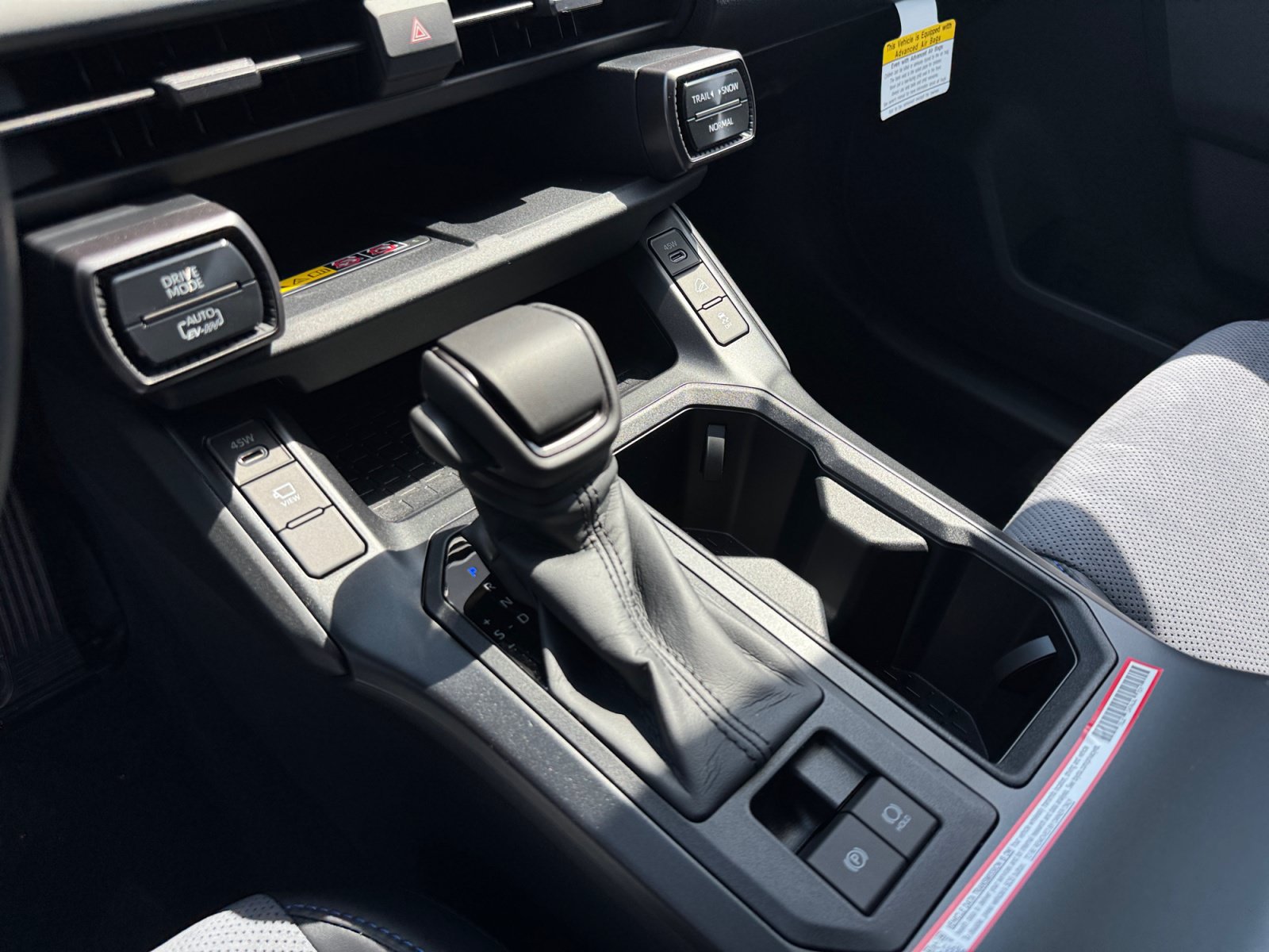 New 2026 Toyota RAV4 XSE AWD/4WD image 15