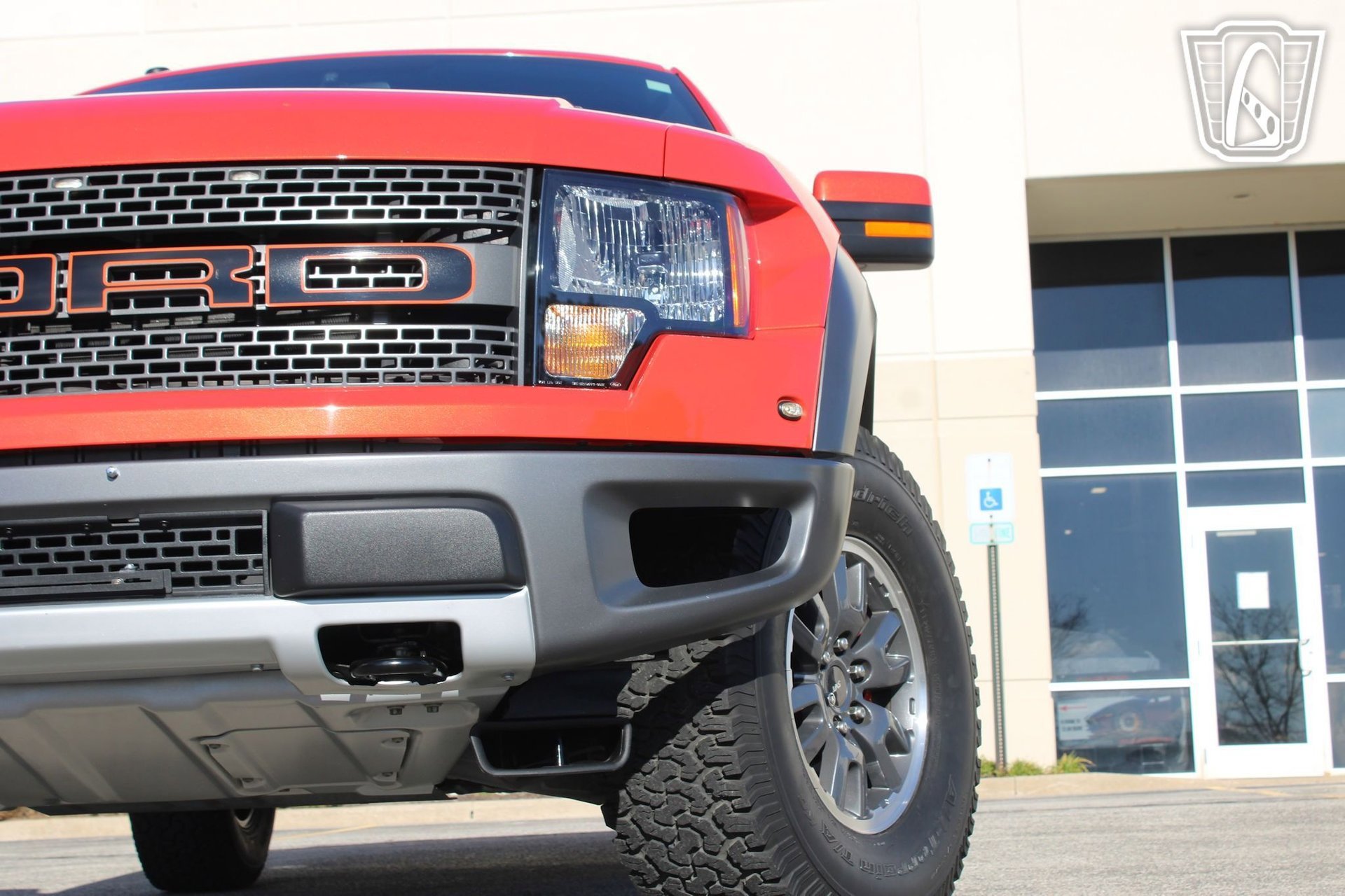 Used 2010 Ford F150 Raptor image 34