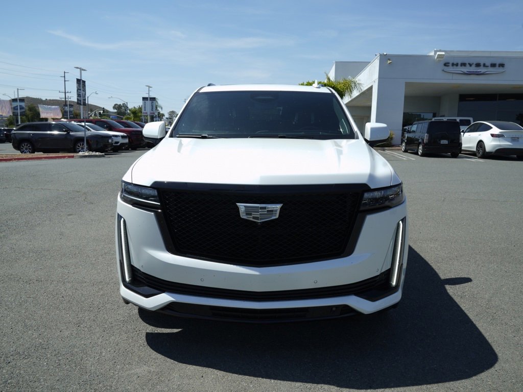 Used 2021 Cadillac Escalade Sport Platinum w/ Heavy-Duty Trailer Package image 7
