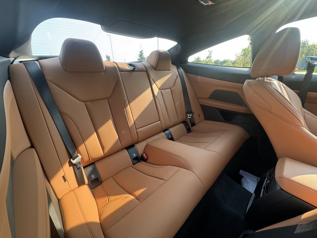 Used 2026 BMW 430i xDrive Coupe w/ M Sport Package image 22