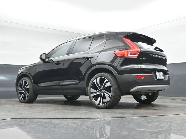 Used 2023 Volvo XC40 B5 Plus w/ Protection Package Premier AWD/4WD image 15