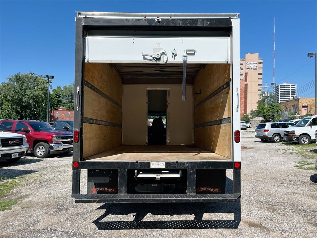 Used 2023 Ford E-450 and Econoline 450 Super Duty w/ Driver's Safety Package RWD image 27