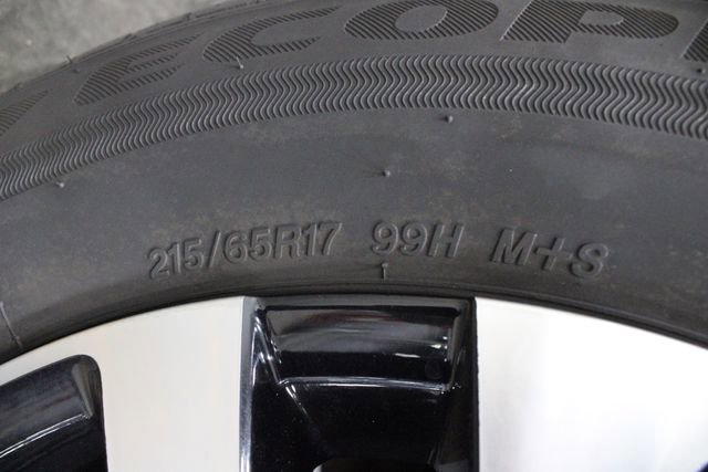 Used 2022 Volkswagen Tiguan S image 38