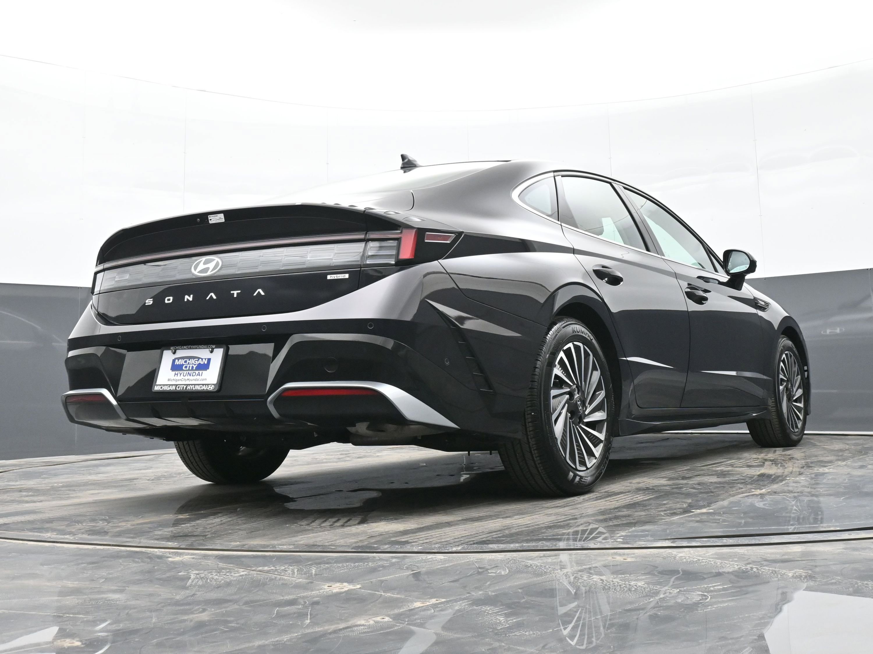 Certified 2025 Hyundai Sonata Limited image 44